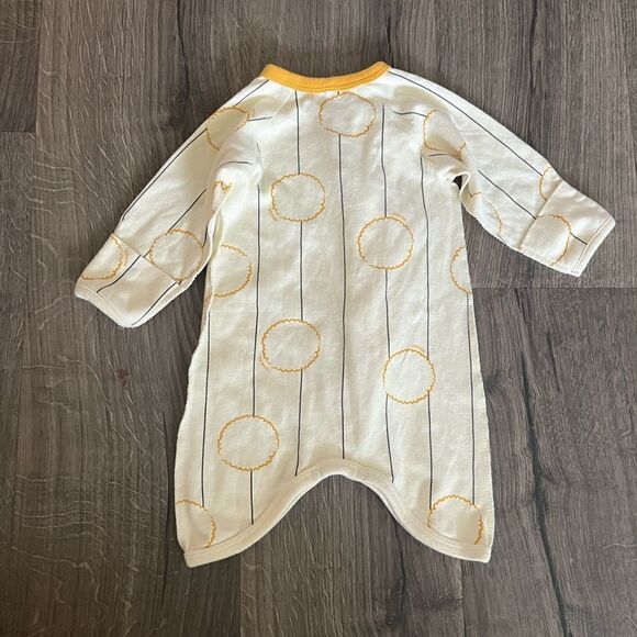 Moimoln Scandinavian Line Baby Sleeper - Picture 3 of 5